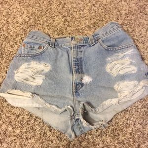 Levi shorts